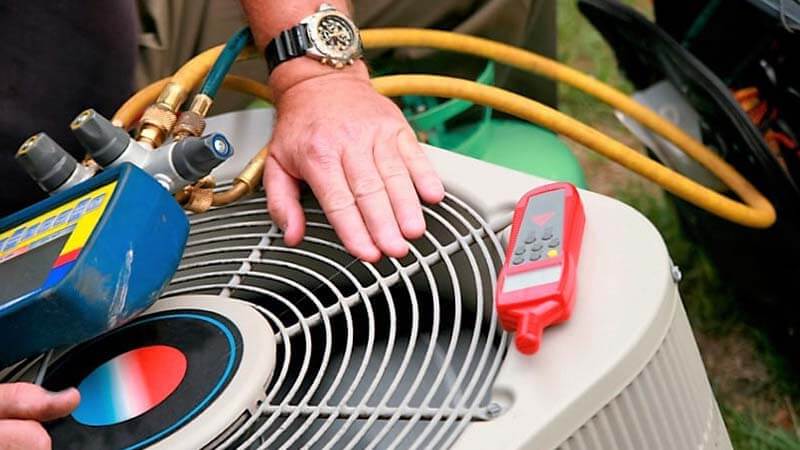https://happyhvacsolutions.com/wp-content/uploads/2024/09/d4e3e-heat-pump.jpg